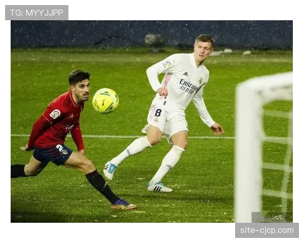 胡巴卡德击败拉斯决心 积分榜第四位置得到巩固