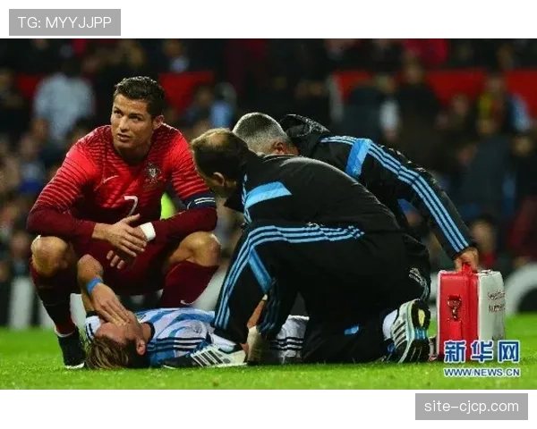 葡萄牙体育德巴斯特扮演天然组织者 与守田英正形成互补保障球权