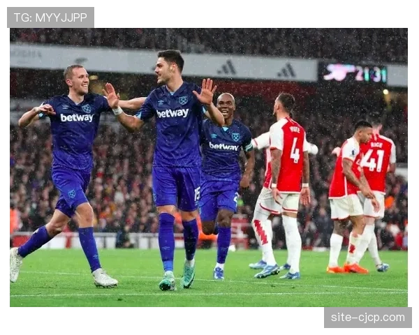 马夫罗帕诺斯攻防俱佳 西汉姆联大胜关键先生